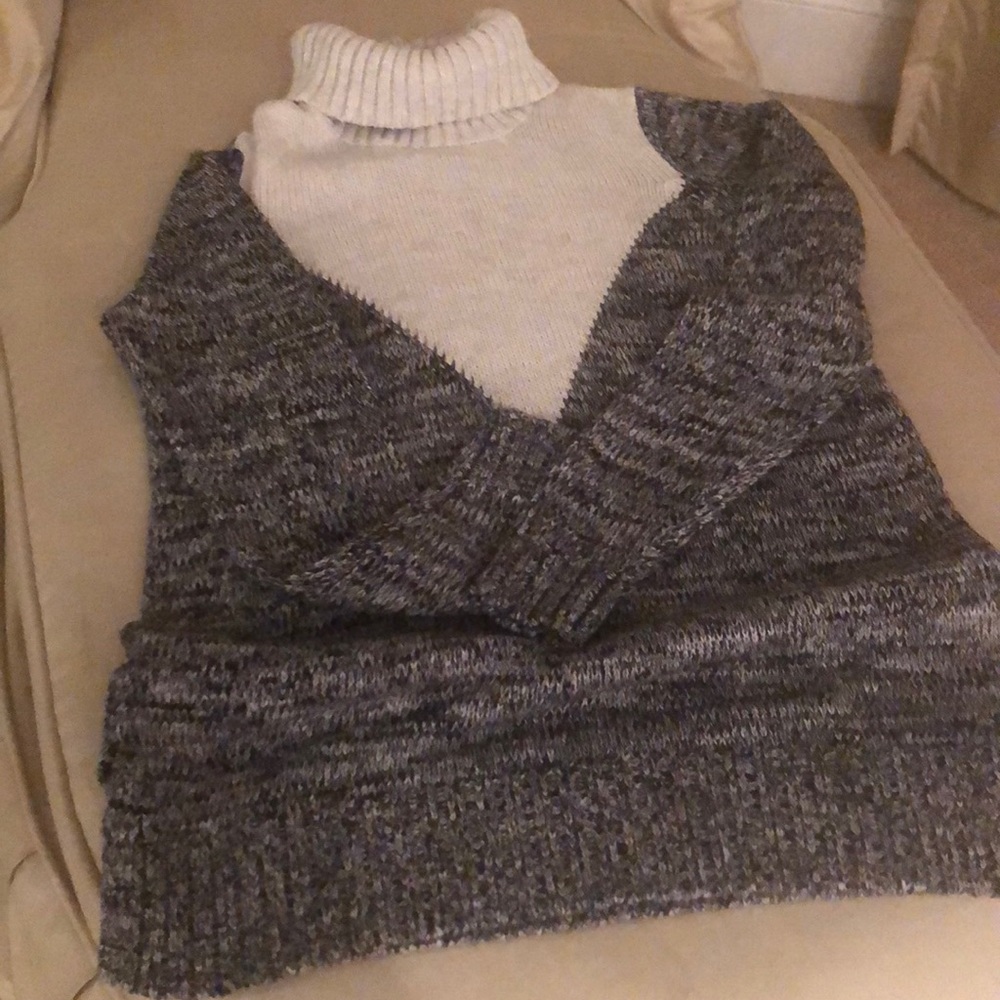 Tweed sweater